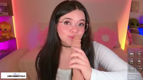   Lets reach 200 thumbs up  online show from 9, 11, 2025