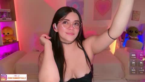   Lets reach 200 thumbs up  online show from 11, 11, 2025