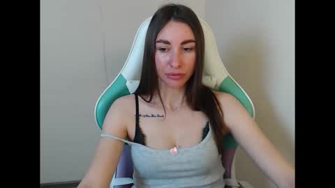 cammila horn online show from 24, 4, 2026