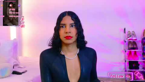 Call me GIN  online show from 22, 11, 2025