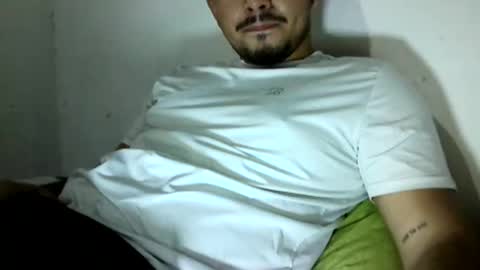 Snapshot of camrichard chatting on 27, 5, 2026 Richard online show from 27, 5, 2026