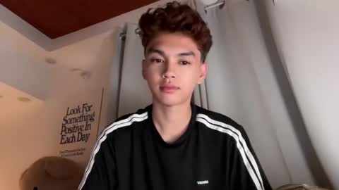 Snapshot of camwithethan chatting on 21, 7, 2026 Ethan online show from 21, 7, 2026