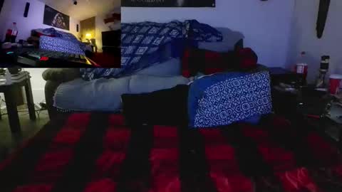 Snapshot of canadaguuy78 chatting on 4, 4, 2026 CanadaGuy1978 online show from 4, 4, 2026