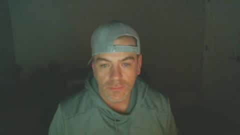Snapshot of canadianboi6969 chatting on 8, 11, 2025 CanadianBacon6969 online show from 8, 11, 2025