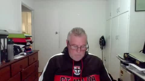 Snapshot of canberian chatting on 10, 9, 2025 Canberian online show from 10, 9, 2025