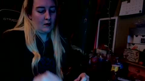 Candi online show from 3, 8, 2026