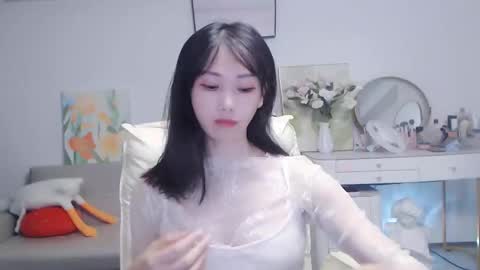 candy8998 online show from 17, 10, 2025