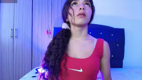 Snapshot of candy_blissx chatting on 18, 9, 2025 candy_blissx online show from 18, 9, 2025