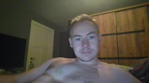 candy_boy_xoxo online show from 19, 11, 2025