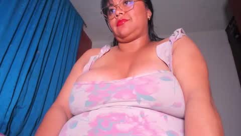 Snapshot of candy_browm1 chatting on 6, 5, 2026 Candy Brown online show from 6, 5, 2026