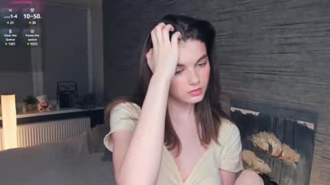 Flora online show from 9, 3, 2025