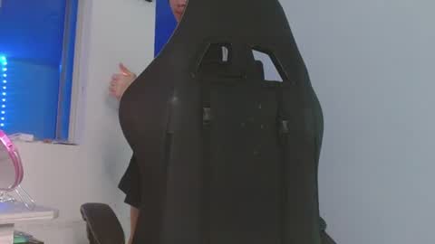 Snapshot of candy_giuliana21 chatting on 24, 6, 2026 candy_giuliana21 online show from 24, 6, 2026