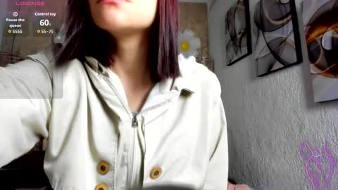 Candy hot online show from 1, 11, 2025