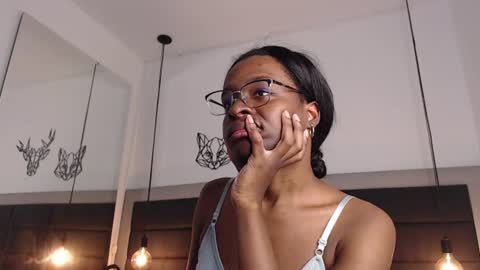 Snapshot of candy_lovee6 chatting on 19, 6, 2026 CANDY LOVE DANNA online show from 19, 6, 2026