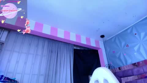 Snapshot of candy_morgan412 chatting on 25, 4, 2026 Ania online show from 25, 4, 2026