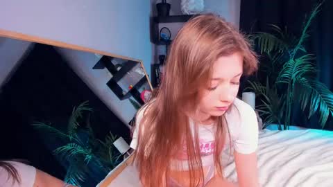 Snapshot of candy_sandy_ chatting on 22, 2, 2025 Sandy online show from 22, 2, 2025