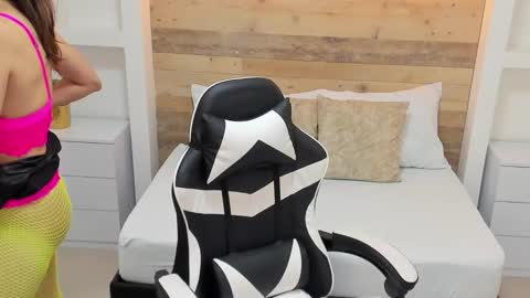 CANDY online show from 1, 10, 2025