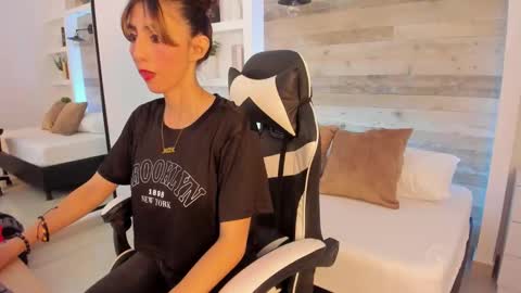 CANDY online show from 22, 12, 2025