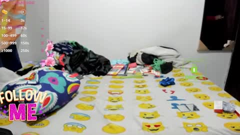 candy_val online show from 24, 7, 2026