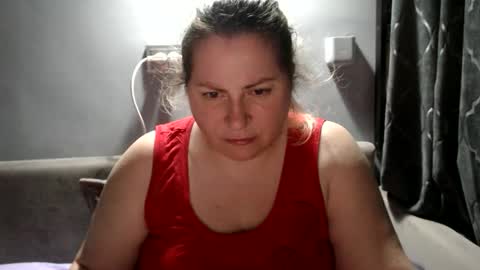 Laura online show from 10, 9, 2025