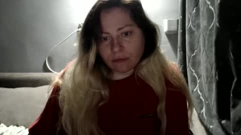 Snapshot of candycream74 chatting on 10, 5, 2026 Laura online show from 10, 5, 2026