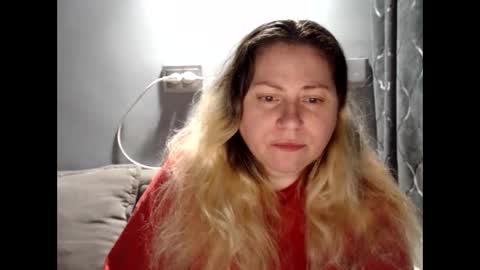 Snapshot of candycream74 chatting on 31, 5, 2026 Laura online show from 31, 5, 2026