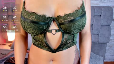 Snapshot of candycuckol chatting on 6, 12, 2024 Candy online show from 6, 12, 2024