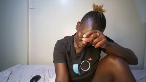 candycurly_ online show from 26, 10, 2025