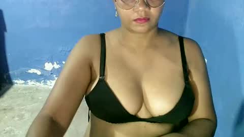 candyflowerlub online show from 15, 1, 2025