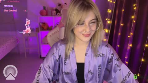 Snapshot of candyhannah chatting on 6, 2, 2025 You can call me HH online show from 6, 2, 2025