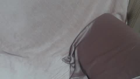 say meow and send tip  online show from 15, 2, 2026