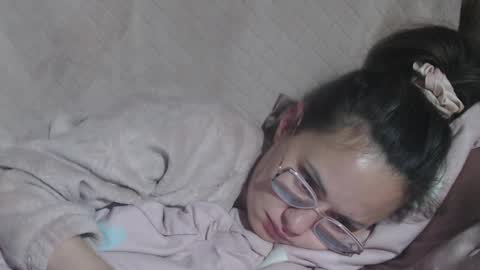 say meow and send tip  online show from 7, 4, 2026