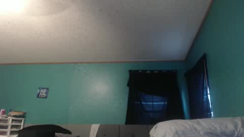 candyshop2024 online show from 18, 9, 2025