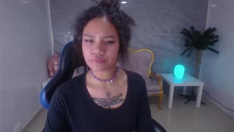Snapshot of canela_s1 chatting on 18, 9, 2025 canela_s1 online show from 18, 9, 2025