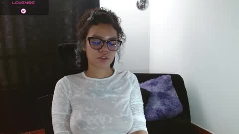 Snapshot of canela_s1 chatting on 22, 4, 2026 canela_s1 online show from 22, 4, 2026