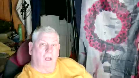 canoelicker69 online show from 19, 4, 2026