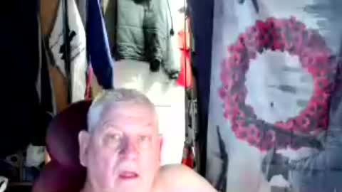 canoelicker69 online show from 25, 6, 2026