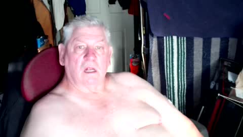 canoelicker69 online show from 15, 7, 2026