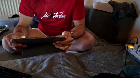 capoo24 online show from 25, 12, 2024