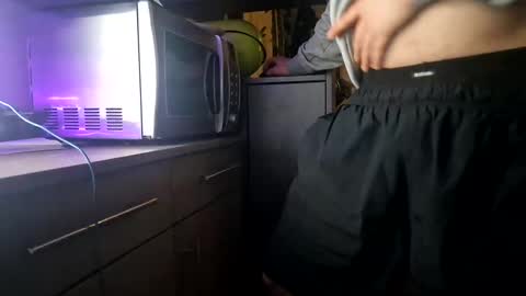 capoo24 online show from 7, 3, 2025