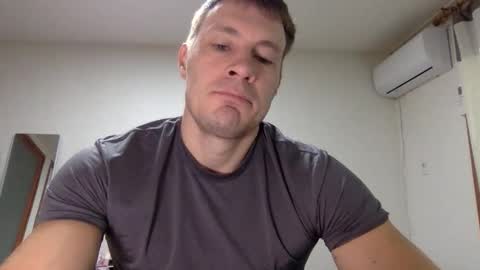 Snapshot of capt_oliver chatting on 27, 2, 2026 follow my twitter online show from 27, 2, 2026