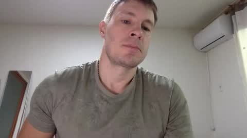 Snapshot of capt_oliver chatting on 28, 2, 2026 follow my twitter online show from 28, 2, 2026