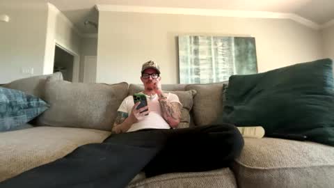 Captaincumgun online show from 2, 4, 2026