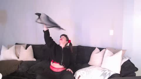 Remi Ferdinand online show from 20, 3, 2026