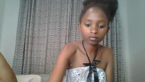 Snapshot of carababey chatting on 28, 2, 2025 carababey online show from 28, 2, 2025