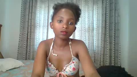 Snapshot of carababey chatting on 28, 2, 2025 carababey online show from 28, 2, 2025