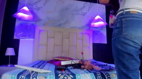 Cara  online show from 15, 12, 2025