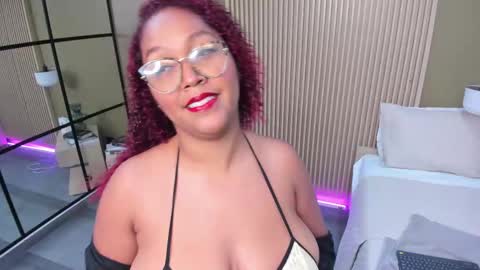 Caramelo Curls  online show from 3, 10, 2025