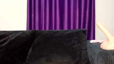 Snapshot of caramel_drip1 chatting on 11, 7, 2026 caramel_drip1 online show from 11, 7, 2026
