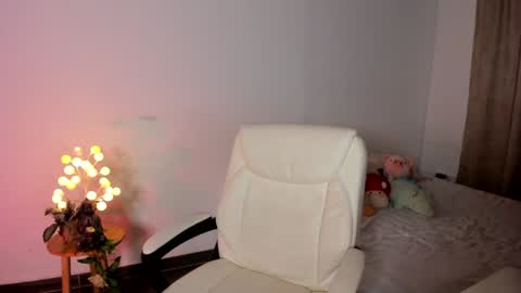 Snapshot of caramelo_xox chatting on 3, 2, 2025 online show from 3, 2, 2025
